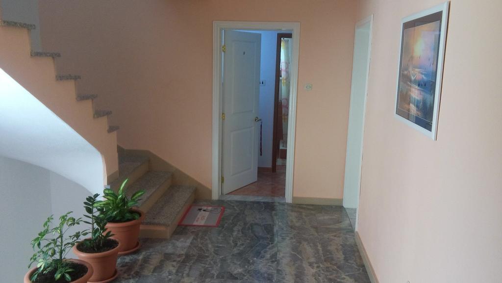 Apartments Erceg Omiš Dış mekan fotoğraf